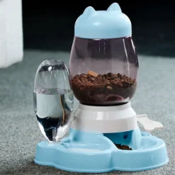 Automatische Voerbak – Voerbak – Hond En Kat – Waterbak – Voerautomaat Voor Hond En Kat – Voer En Drinkbak Combinatie – Water Dispenser – Drinkbak – Lichtblauw – Model 2