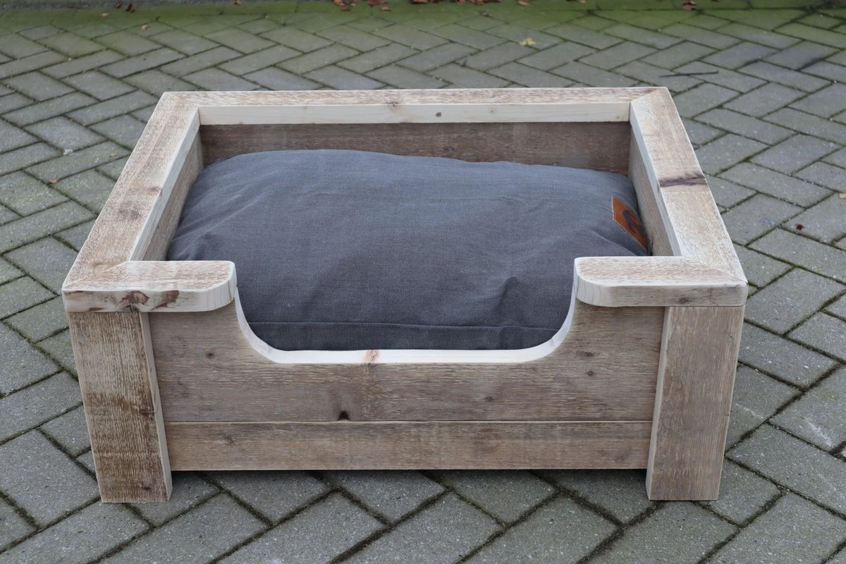 Houten Hondenmand Floki Van Gebruikt Steigerhout Inclusief Antraciet Kussen 80x60x30 Cm 1 Houten Hondenmand Floki Van Gebruikt Steigerhout Inclusief Antraciet Kussen 80x60x30 Cm
