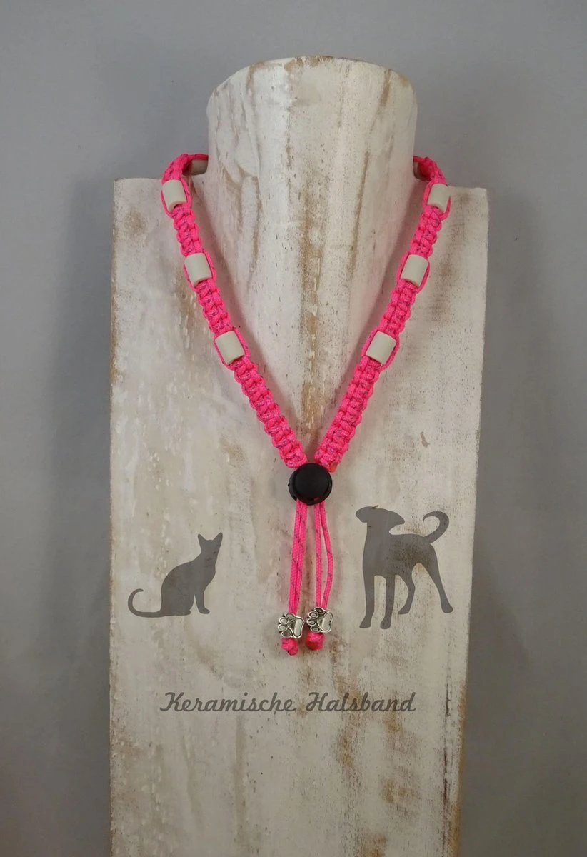 Keramische Halsband (dé Natuurlijke Teken Bestrijding) Reflecterend Neon Roze Maat XL 1 Keramische Halsband (dé Natuurlijke Teken Bestrijding) Reflecterend Neon Roze Maat XL