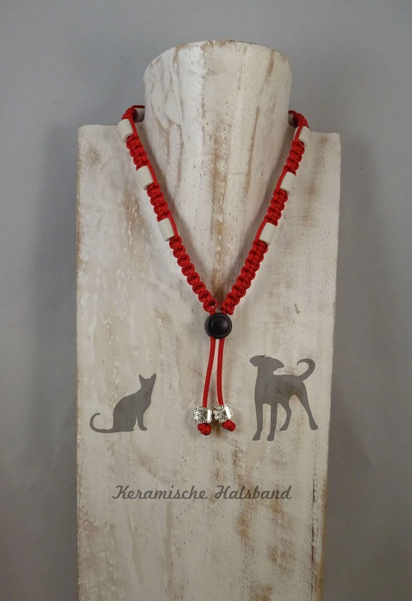 Keramische Halsband (dé Natuurlijke Teken Bestrijding) Rood Maat S 1 Keramische Halsband (dé Natuurlijke Teken Bestrijding) Rood Maat S