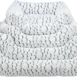 Trixie Hondenmand Mila Hoekig Pluche Wit / Grijs – 80X60 CM