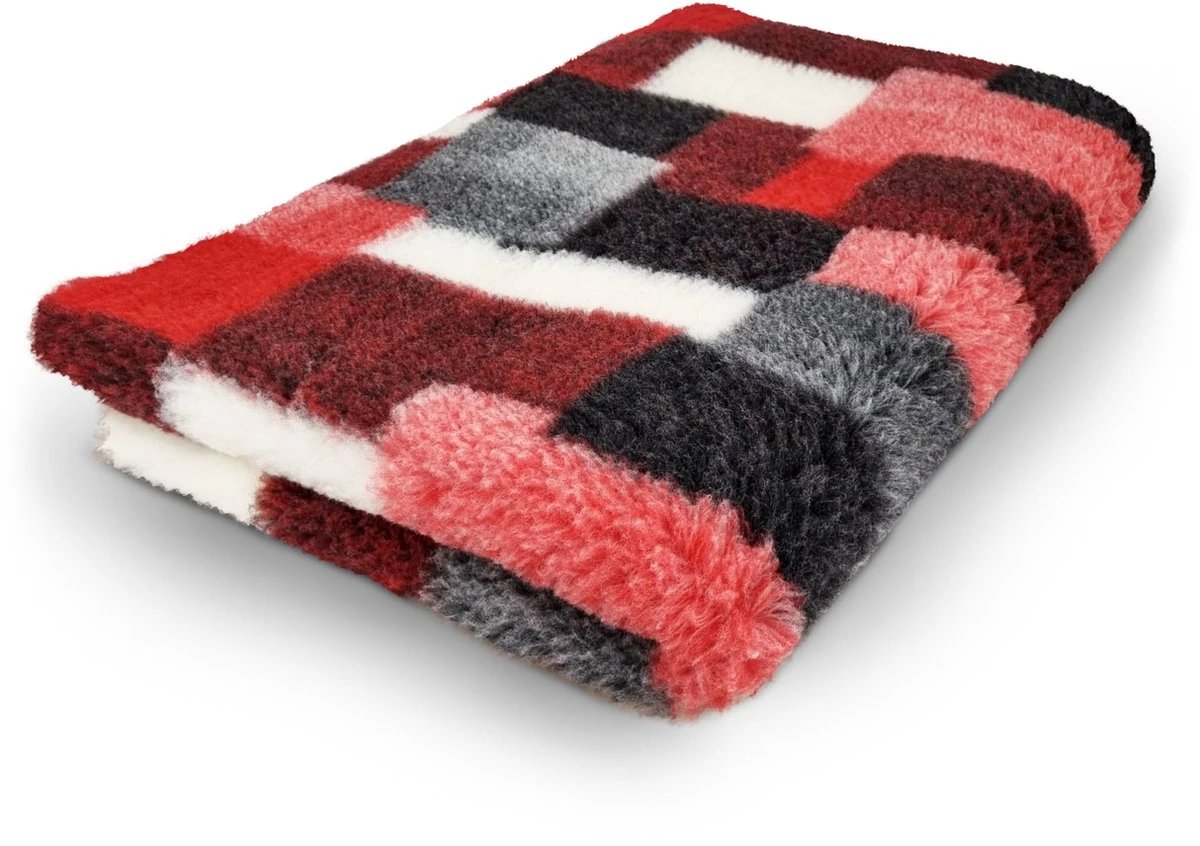 Vetbed Patchwork – Antislip Hondenmat – 100 X 75 Cm – Rood – Benchmat – Hondenkleed – Voor Honden – Machine Wasbaar 1 Vetbed Patchwork – Antislip Hondenmat – 100 X 75 Cm – Rood – Benchmat – Hondenkleed – Voor Honden – Machine Wasbaar