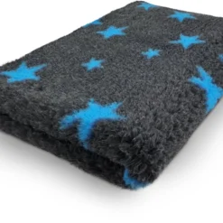Vetbed Stars – Antraciet En Blauw – Antislip Hondenmat – 150 X 100 Cm – Benchmat – Hondenkleed – Voor Honden – Machine Wasbaar – Droogloopmat