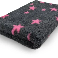 Vetbed Stars – Antraciet En Fuchsia – Antislip Hondenmat – 100 X 75 Cm – Benchmat – Hondenkleed – Voor Honden – Machine Wasbaar – Droogloopmat