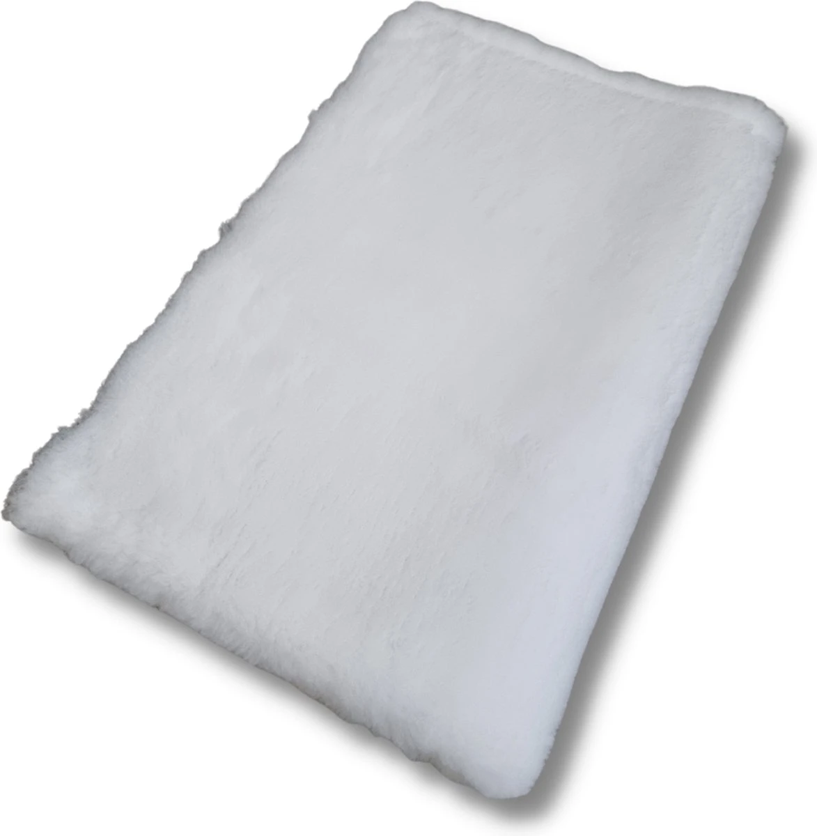 Vetbed Wit Effen – Antislip Hondenmat – Hondenbed – Hondenmatras – Benchmat – 150 X 100 CM – Machine Wasbaar 1 Vetbed Wit Effen – Antislip Hondenmat – Hondenbed – Hondenmatras – Benchmat – 150 X 100 CM – Machine Wasbaar